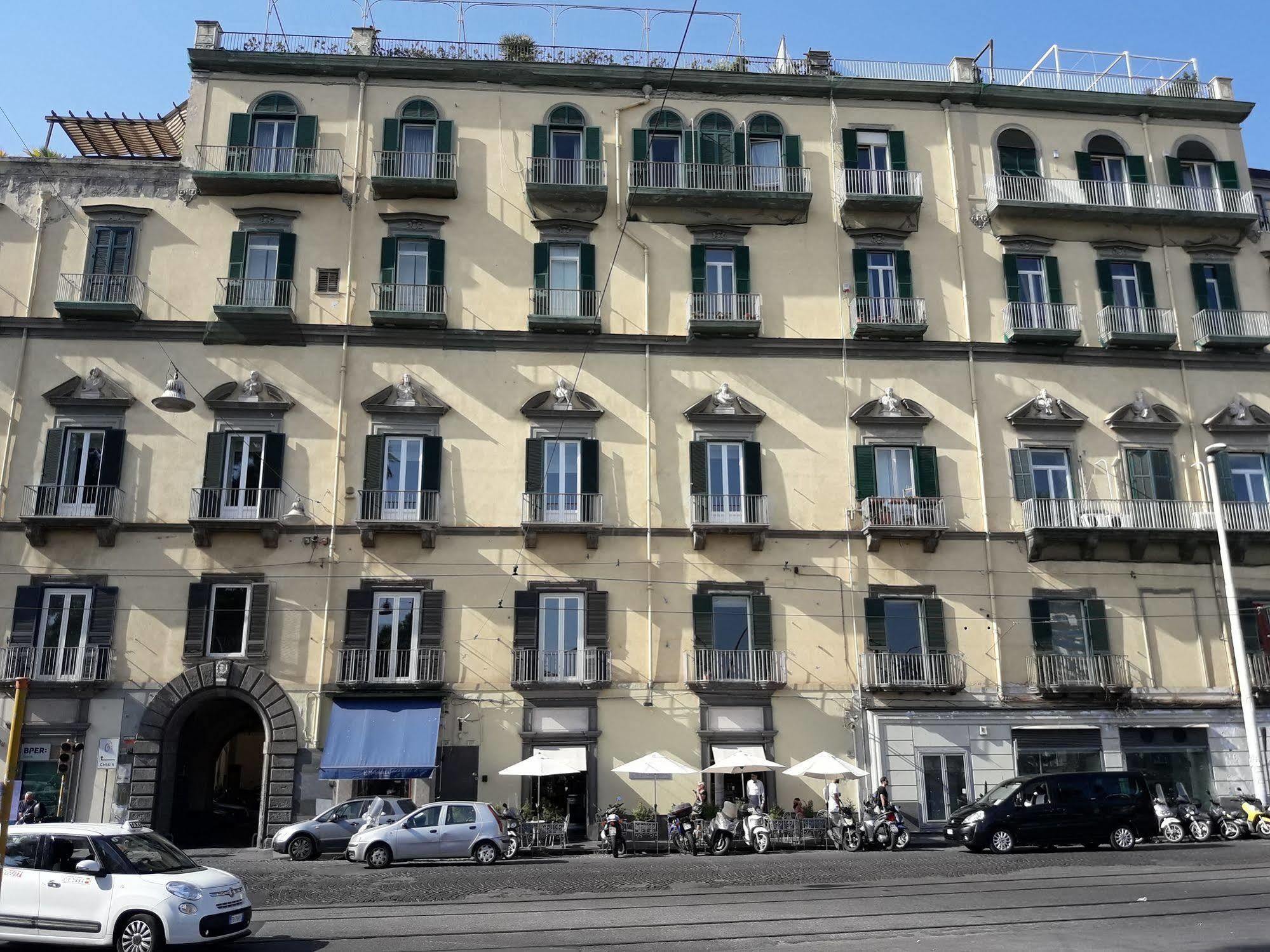 B&B Palazzo Satriano Naples Exterior photo